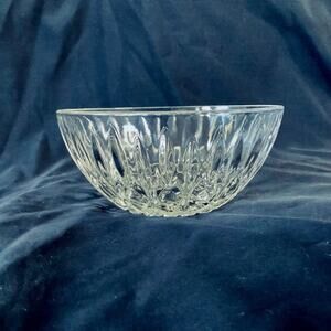 6" Round Vegetable Bowl - Edinburgh by HOME ESSENTIALS